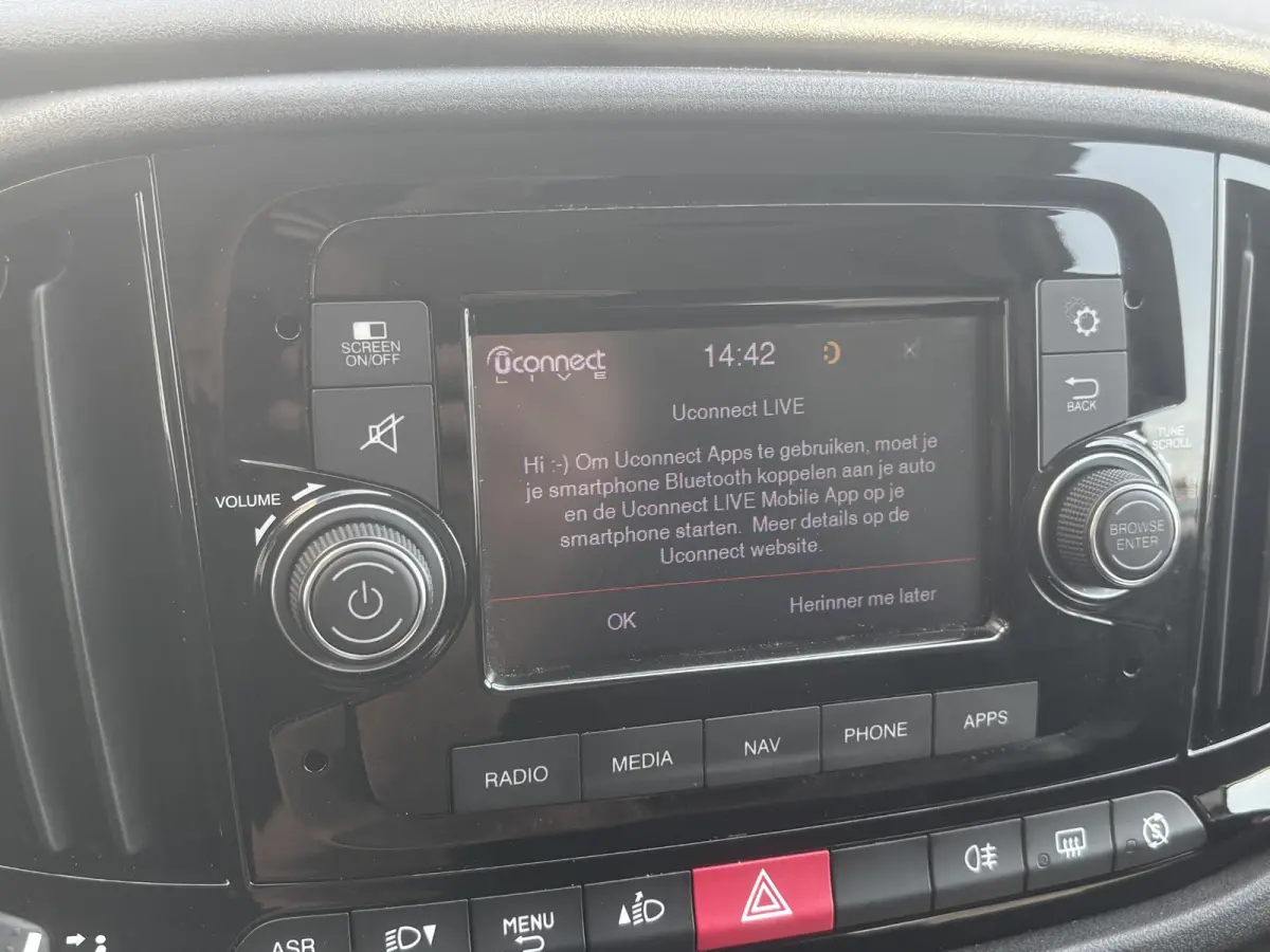 1.3 MJ L1H1 SX*AIRCO*NAVI*CRUISE*PDC*BLUETOOTH*