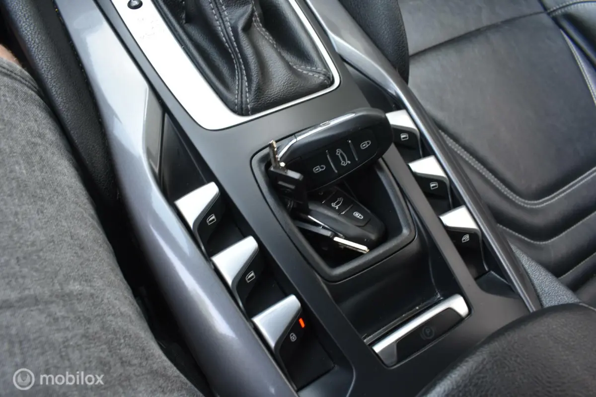 1.6 THP Chic AUT. 2016 Clima|Cruise|Navi|LED|Leder!