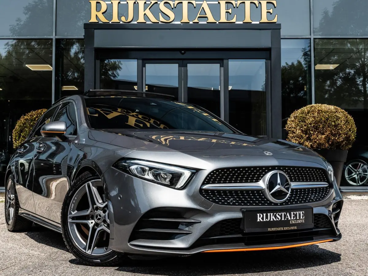 A200 AMG|PANO|BURMESTER|CAMERA|18'|CARPLAY