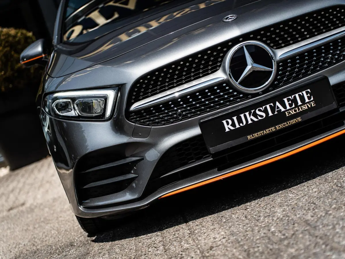 A200 AMG|PANO|BURMESTER|CAMERA|18'|CARPLAY