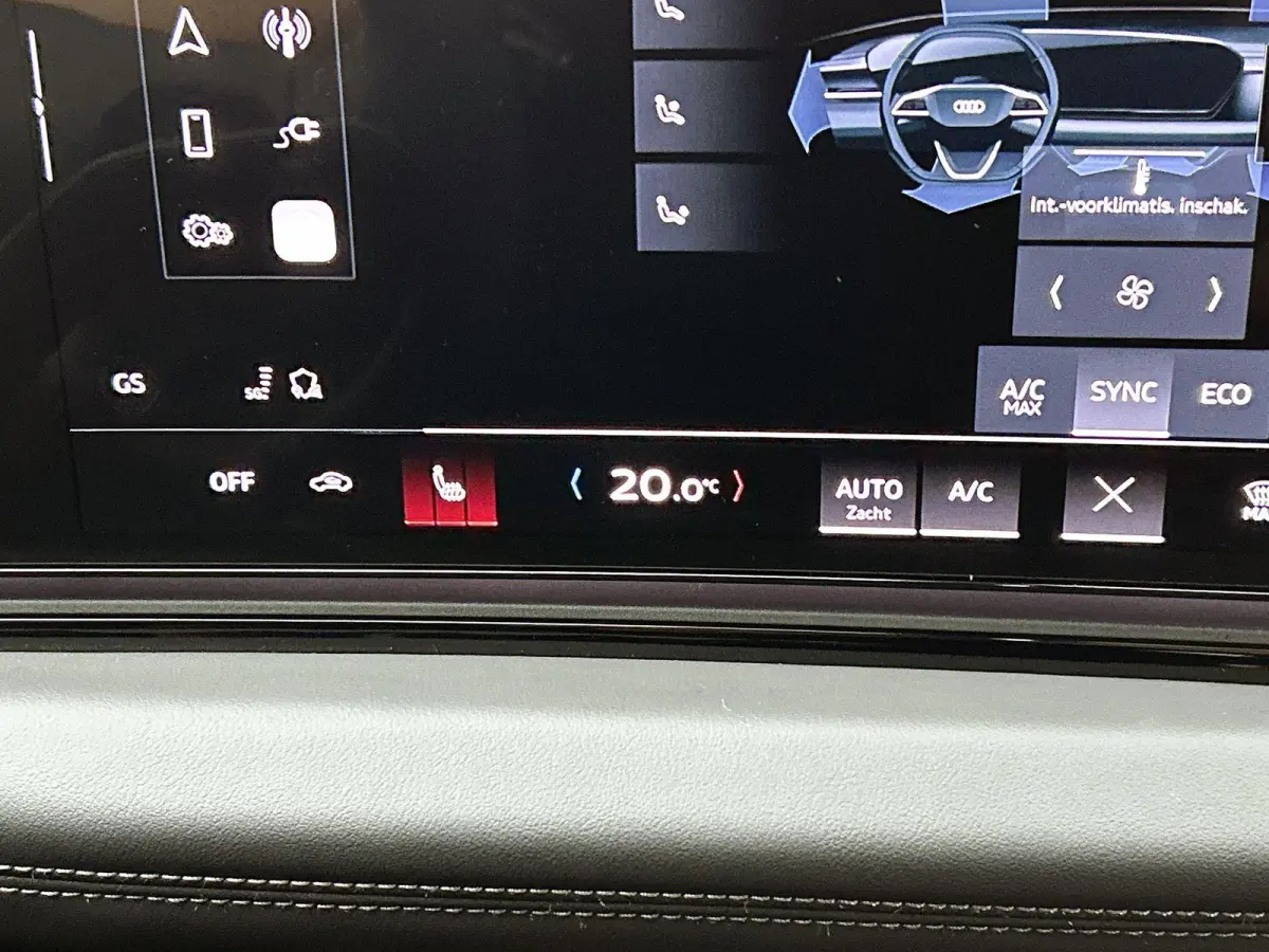 S edition 83 kWh 286 PK l Park assist plus l Luchtvering l Adaptieve rij-assistent plus l Optiekpakket Zwart l 360 camera l Tech Pro pakket l Sportstoel leder zwart l Privacy glas l Elektr. 