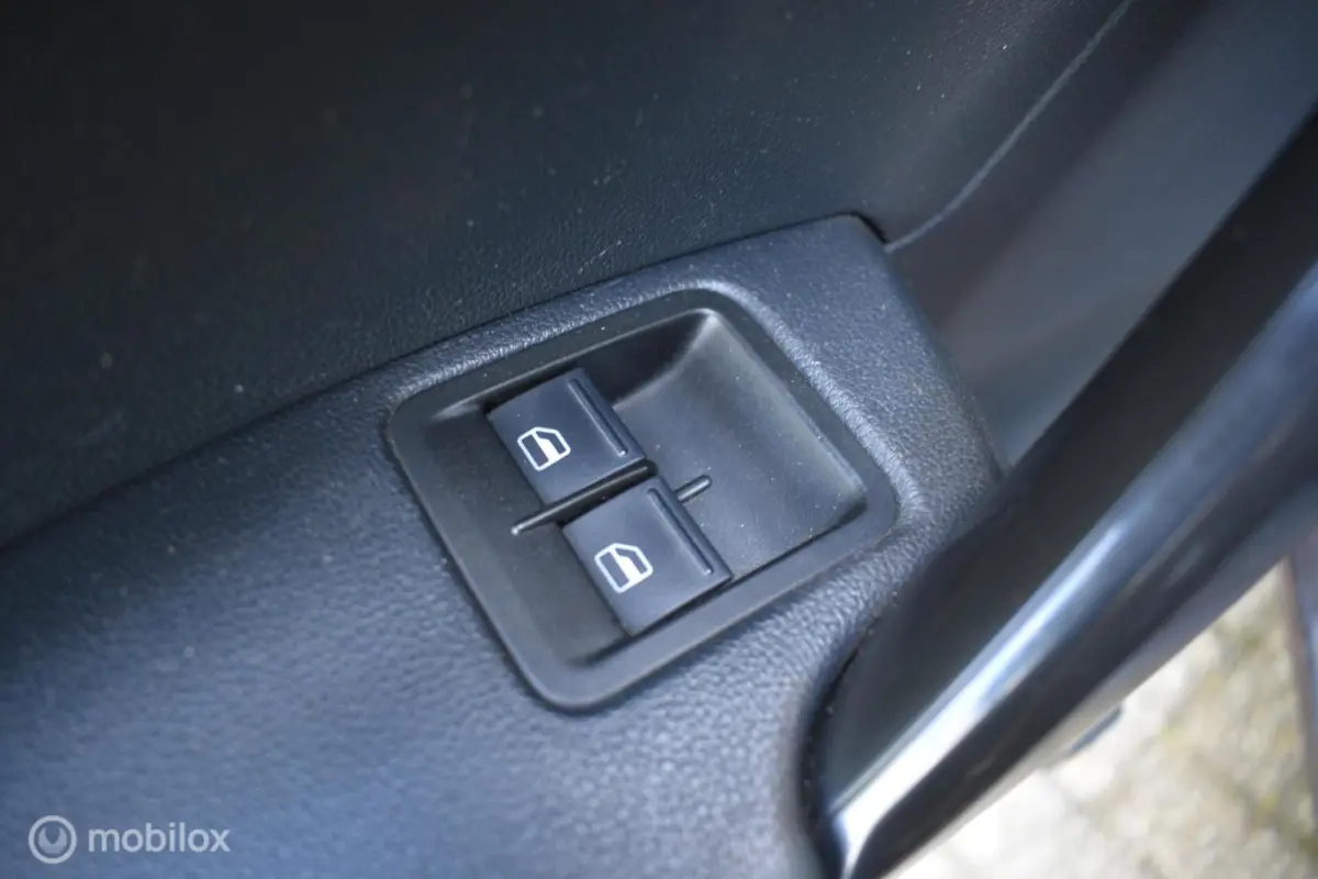 Bestel 2.0 TDI L1H1 BM Highline|Navi|Cruise