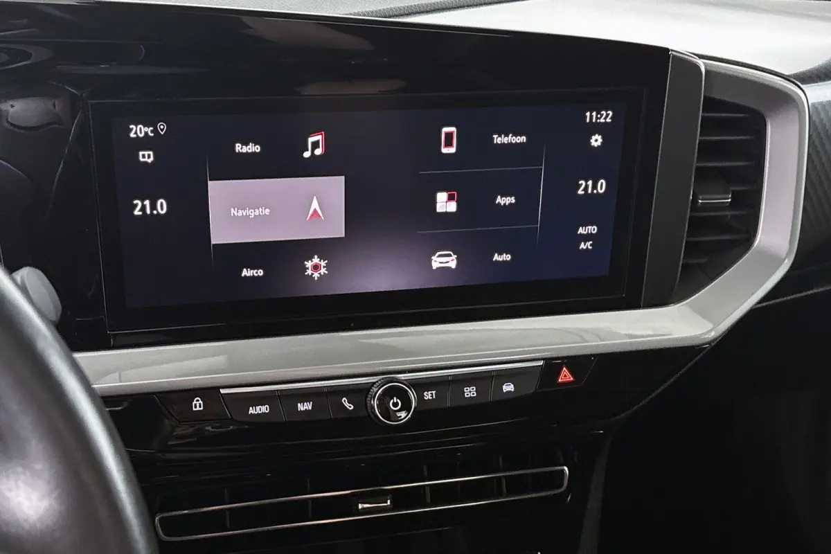 1.2T GS Line Navigatie Pro Dodehoek Detectie Parkeersensoren Voor en Achter
