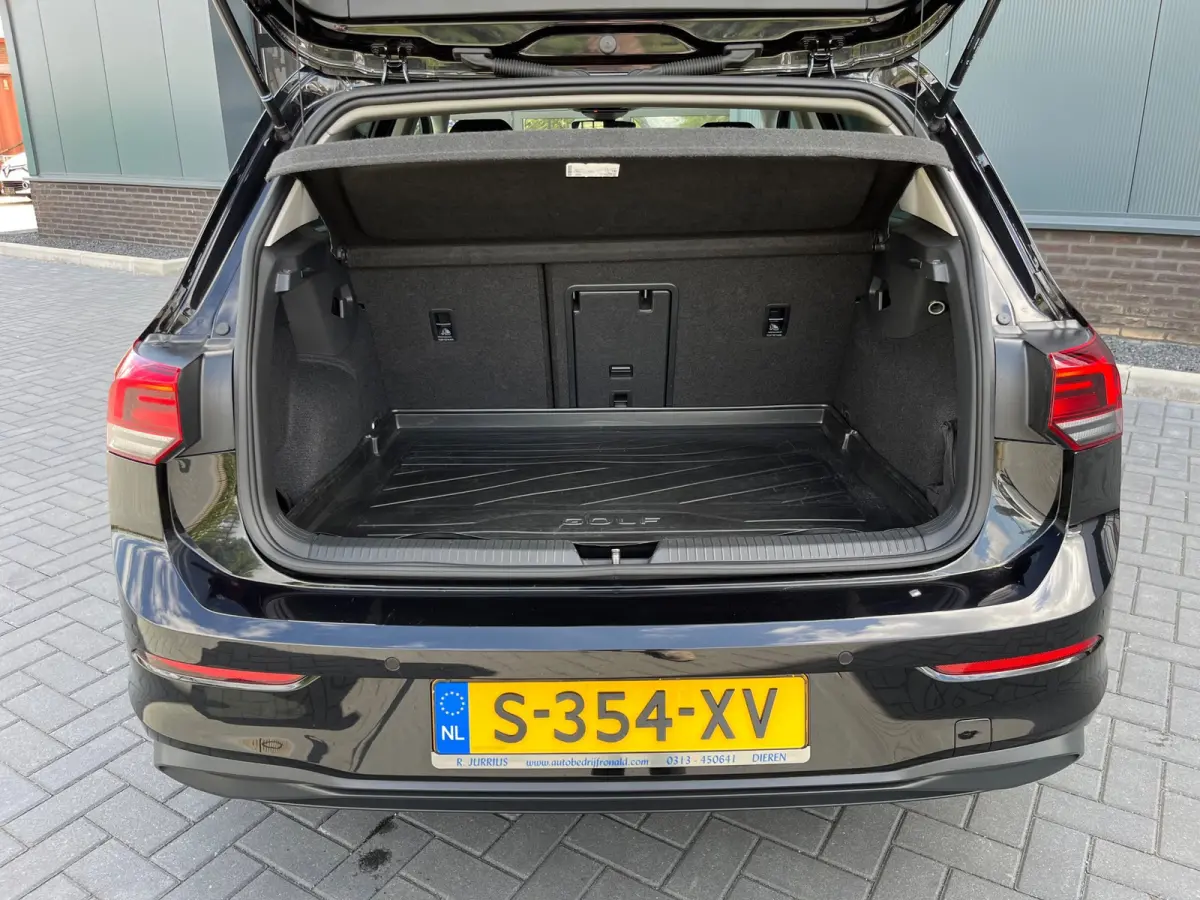 1.5 eTSI Life Business NL.Auto/Automaat/Massage-Stoelen/Full Led/Stoelverwarming/1Ste Eigenaar