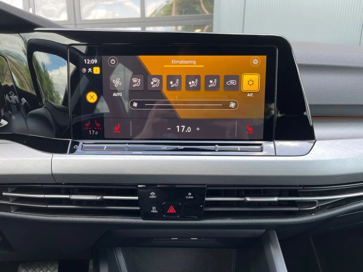 1.5 eTSI Life Business NL.Auto/Automaat/Massage-Stoelen/Full Led/Stoelverwarming/1Ste Eigenaar