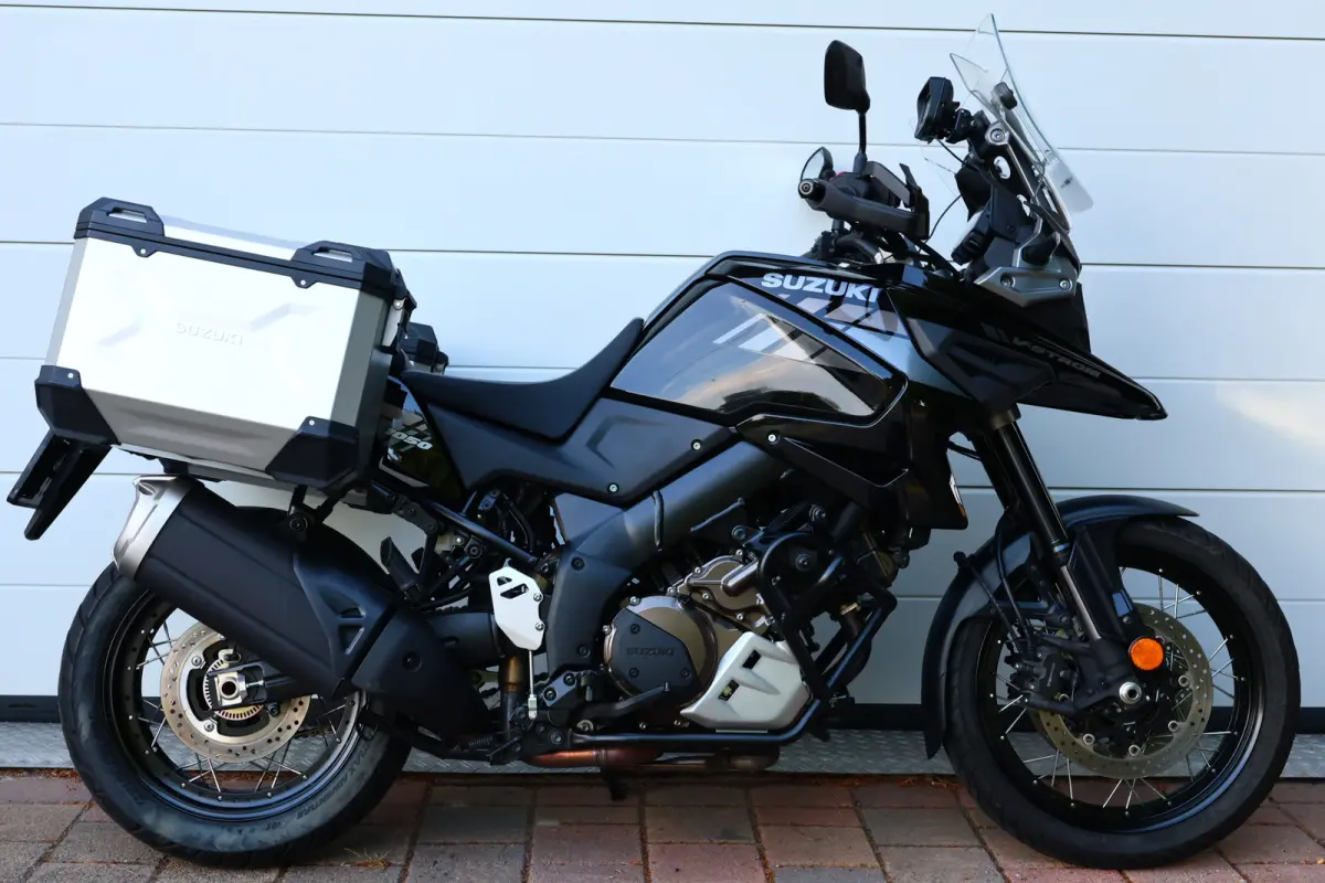 Suzuki V-Strom 1050 Xta 2020 Benzine Handgeschakeld leasen