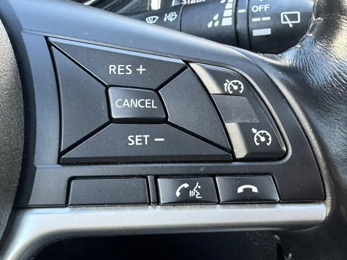 1.3 DIG-T Business Edition Cruise control Climate control Panoramadak 360 camera Verwarmde voorstoelen/ achterbank
