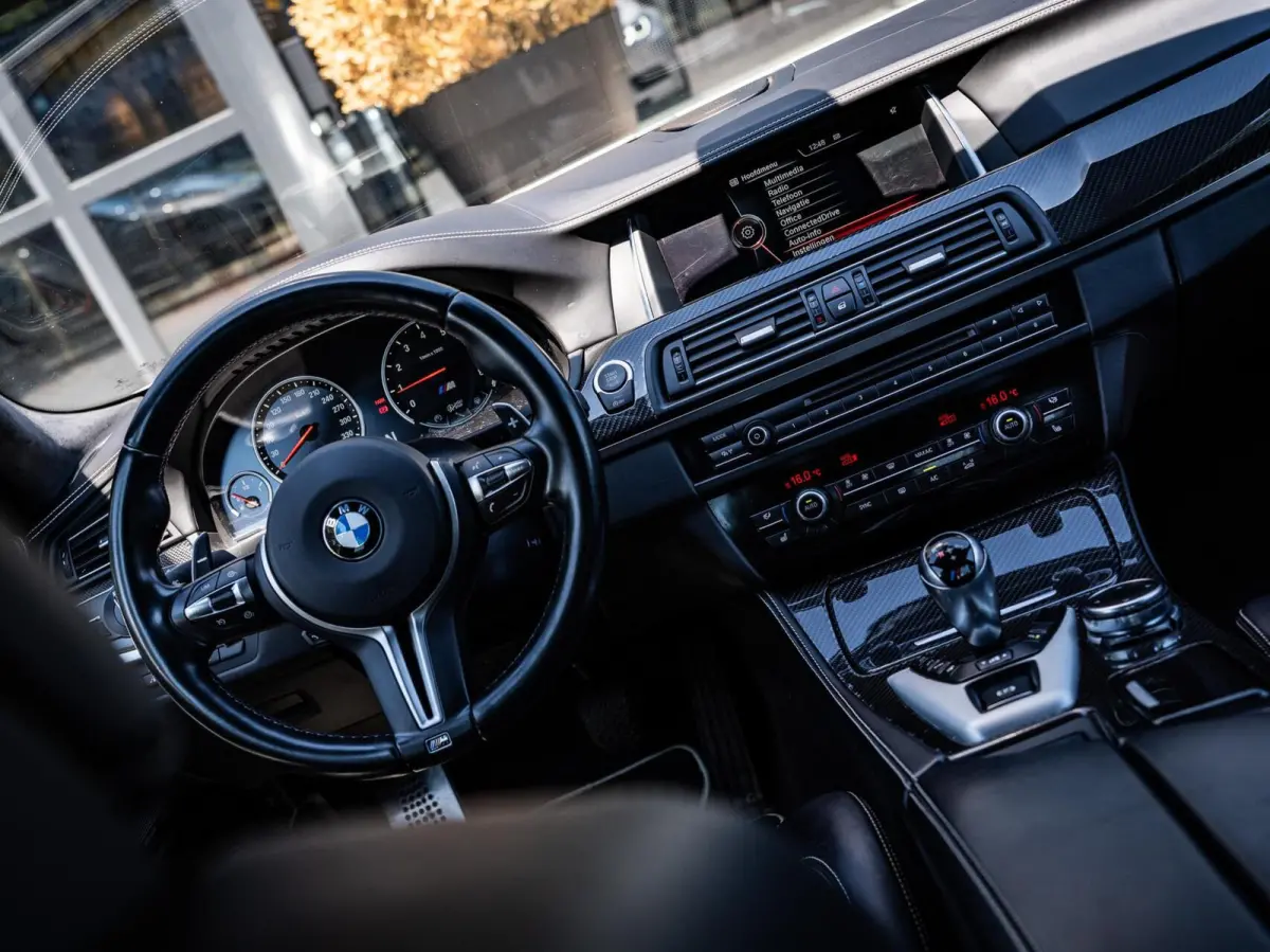M5 Competition 1/200|PANO|ALCANT.HEMEL|CAMERA