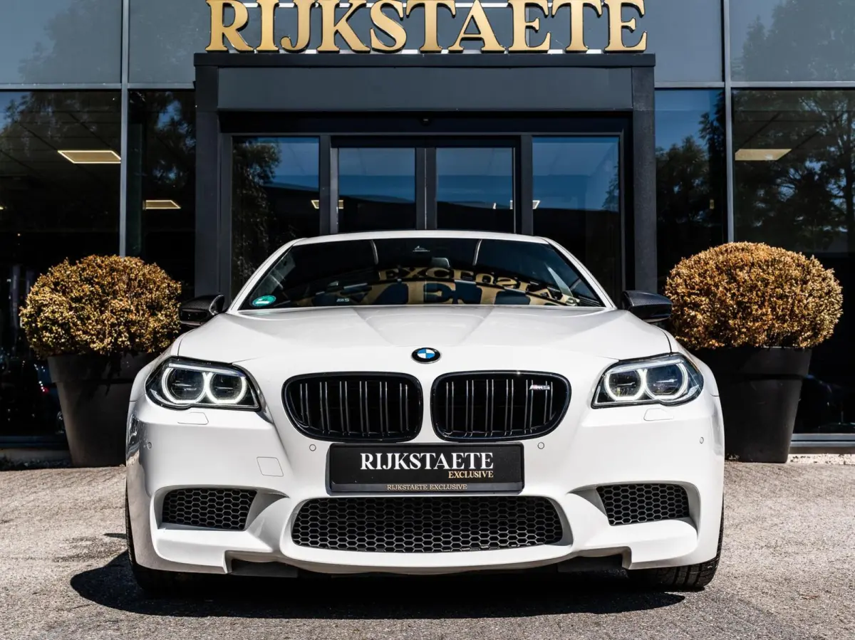 M5 Competition 1/200|PANO|ALCANT.HEMEL|CAMERA