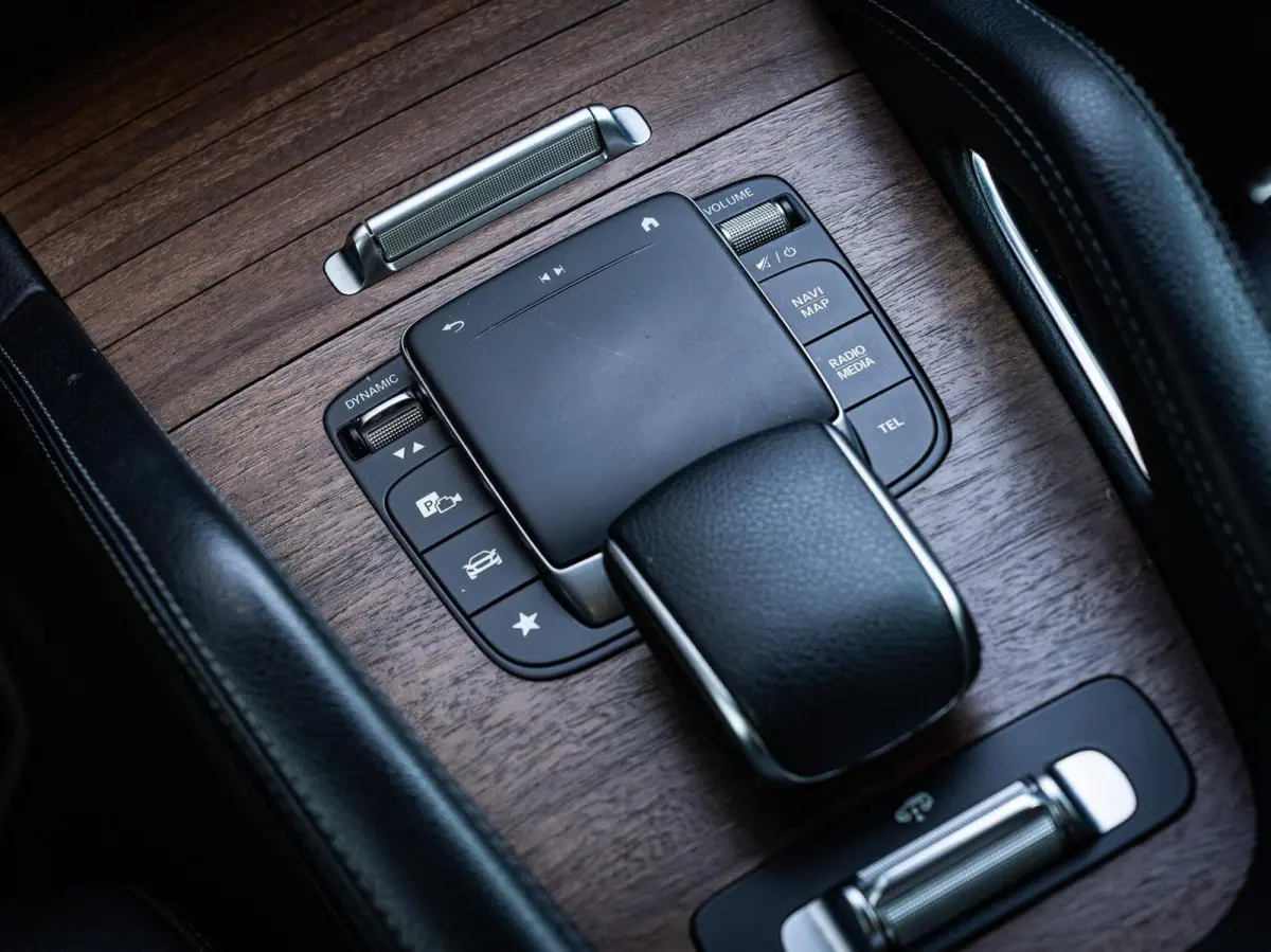 350 e 4MATIC AMG|PANO|MASSAGE|TREKHAAK