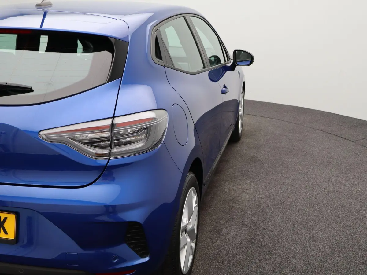 evolution TCe 90 | CarPlay | Parkeersensoren | Airco | 2025