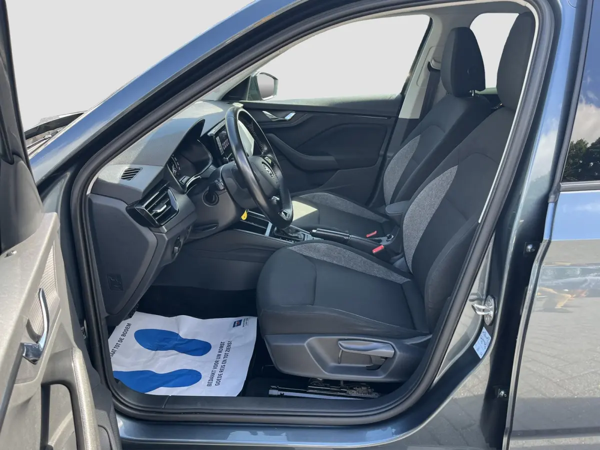 1.0 TSi DSG Ambition | APPLE CARPLAY/ANDROID AUTO | EL. TREKHAAK | STOELVERW. |