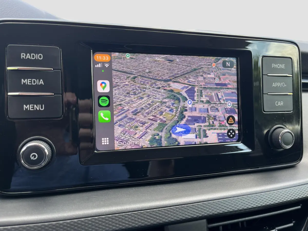 1.0 TSi DSG Ambition | APPLE CARPLAY/ANDROID AUTO | EL. TREKHAAK | STOELVERW. |