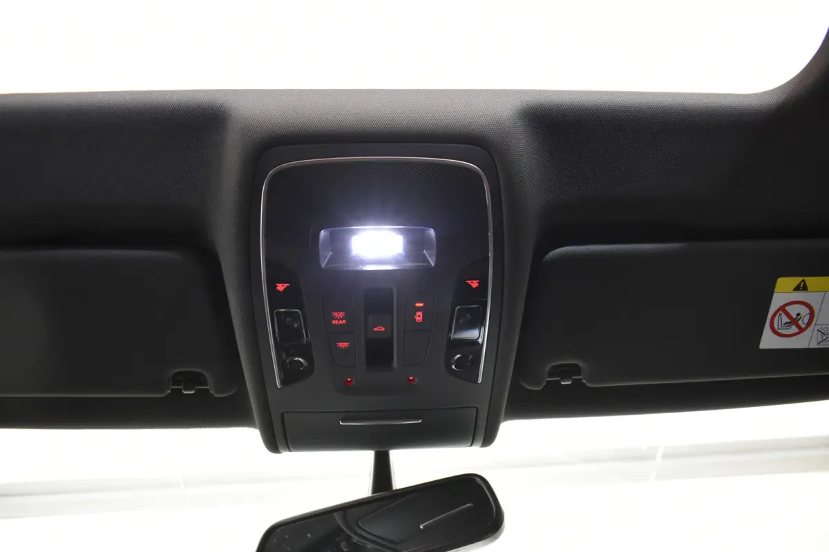 Limo 1.8 TFSI Premium S Line Pano Vol Leder Zwarte hemel Mem Seats Navi EL aKlep