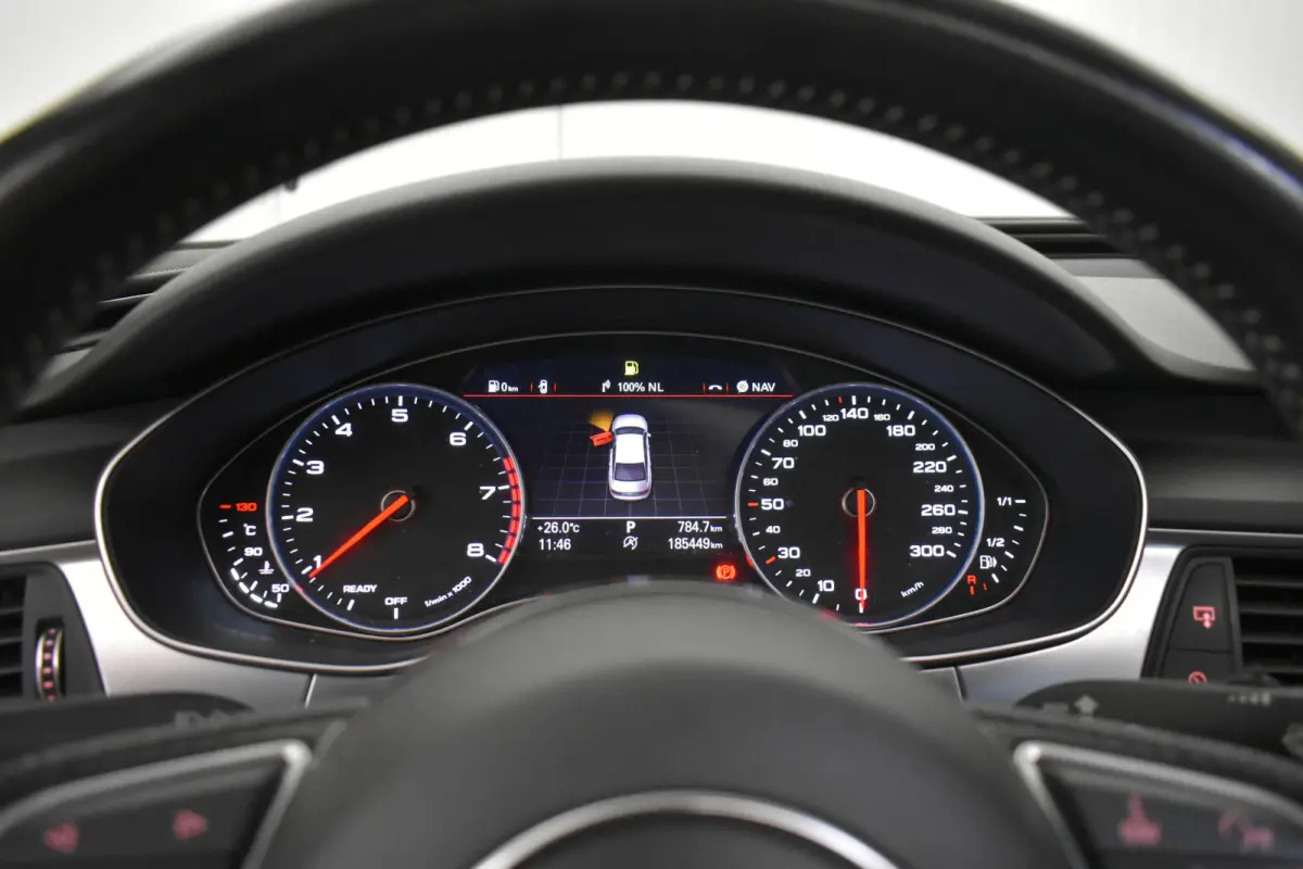 Limo 1.8 TFSI Premium S Line Pano Vol Leder Zwarte hemel Mem Seats Navi EL aKlep