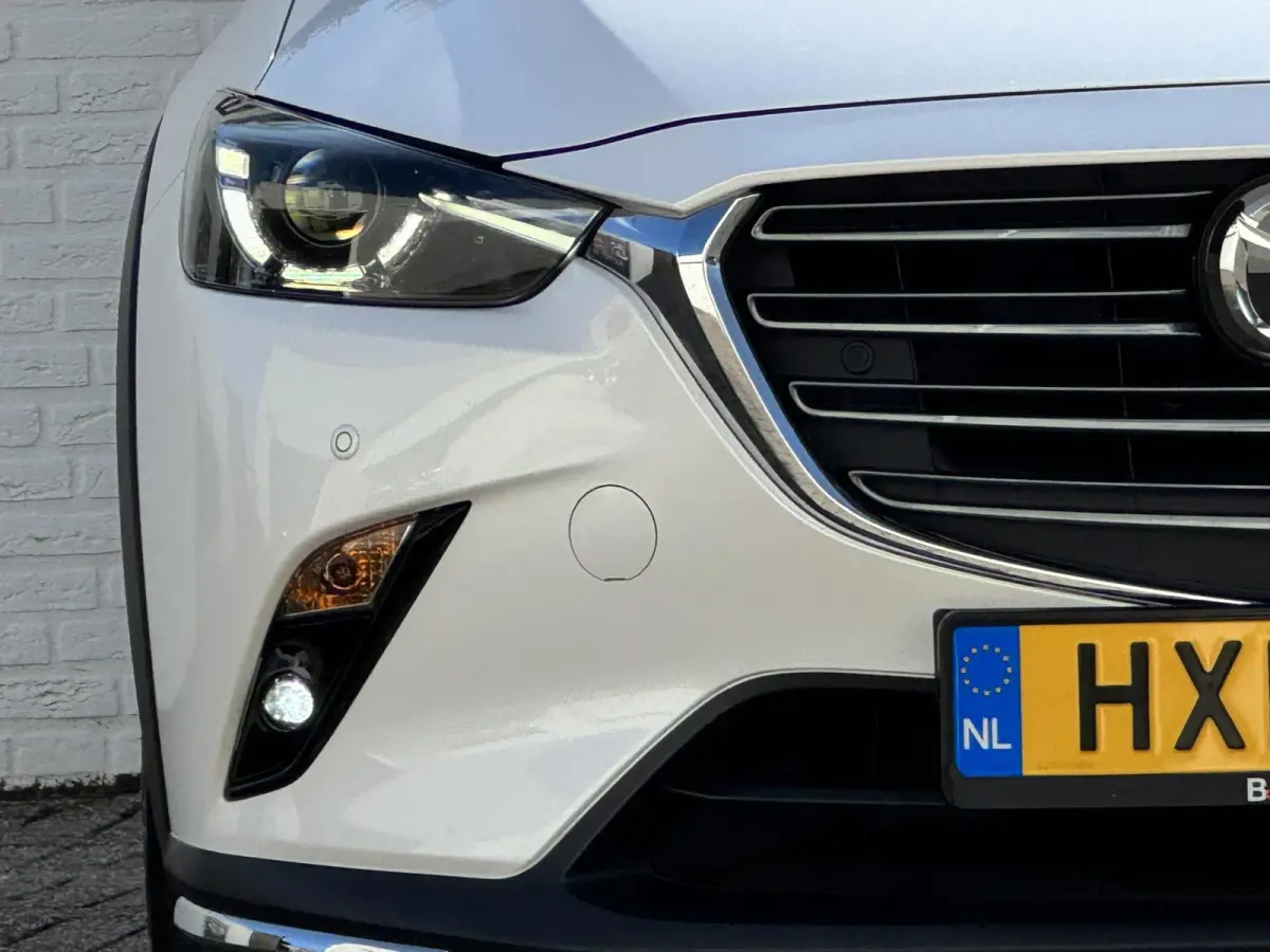 2.0 SkyActiv-G 121 Signature Adaptive cruise Climate control Head-up display 360 camera BOSE Apple Carplay Android Auto