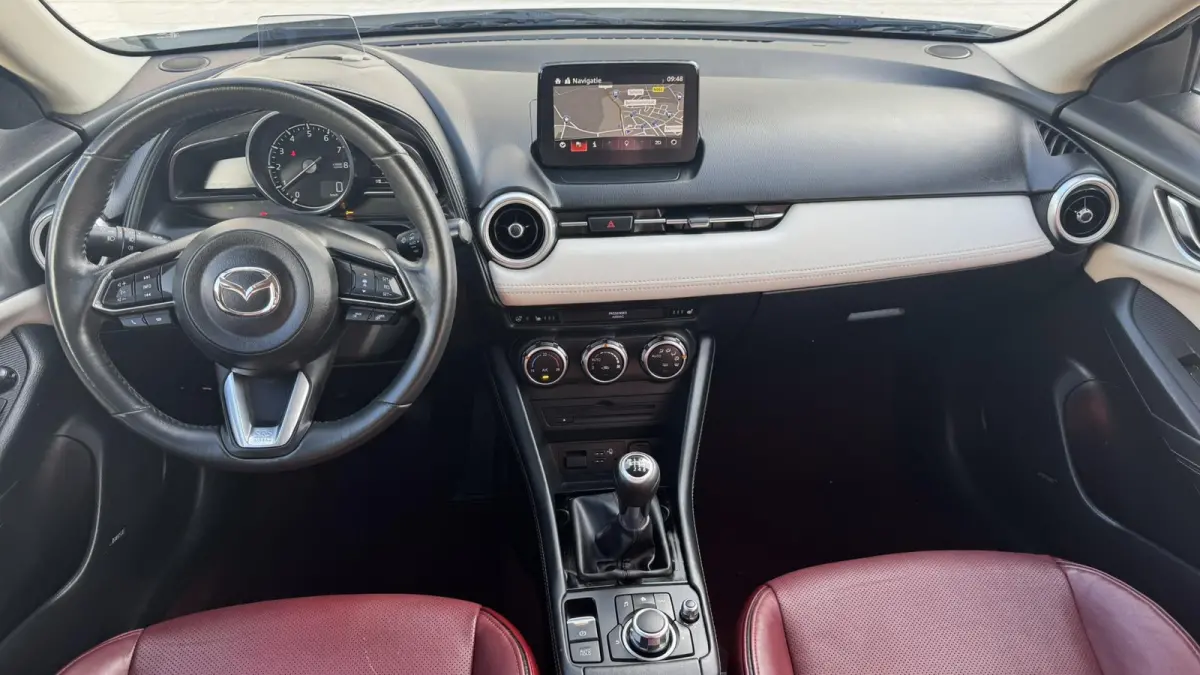 2.0 SkyActiv-G 121 Signature Adaptive cruise Climate control Head-up display 360 camera BOSE Apple Carplay Android Auto