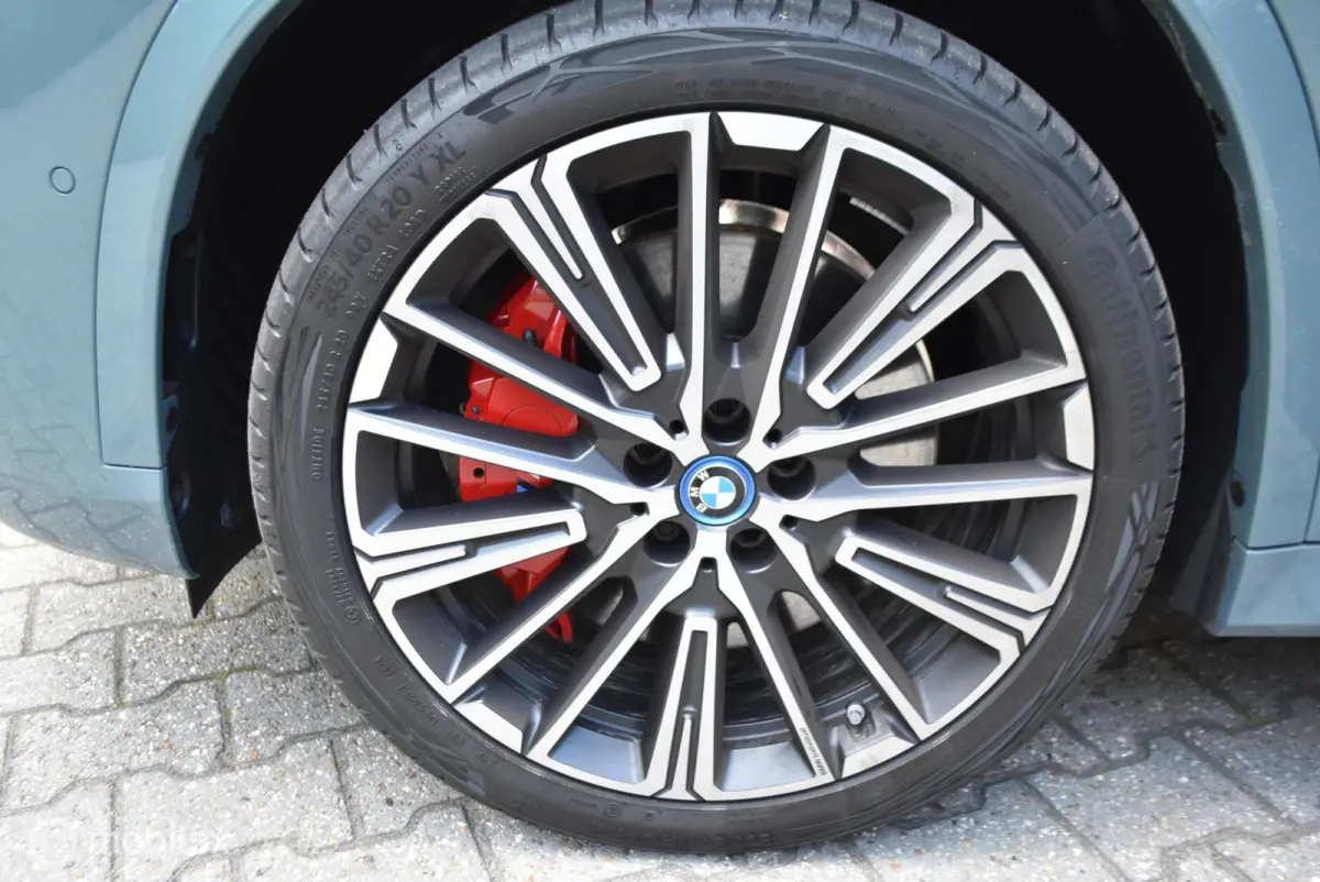M Sport Pro 30e X Drive Aut Voll 20 Inch 3595km X1 M Sport Pro 30e X Drive Aut