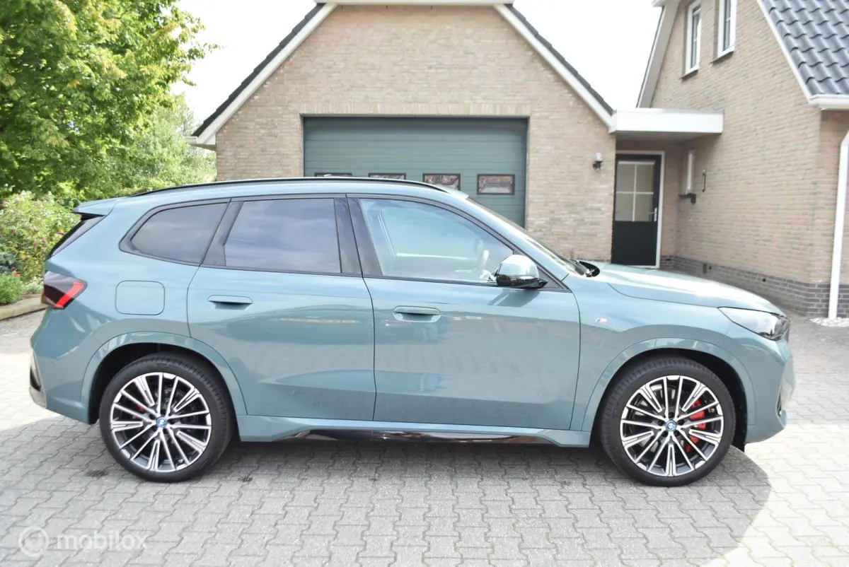 M Sport Pro 30e X Drive Aut Voll 20 Inch 3595km X1 M Sport Pro 30e X Drive Aut