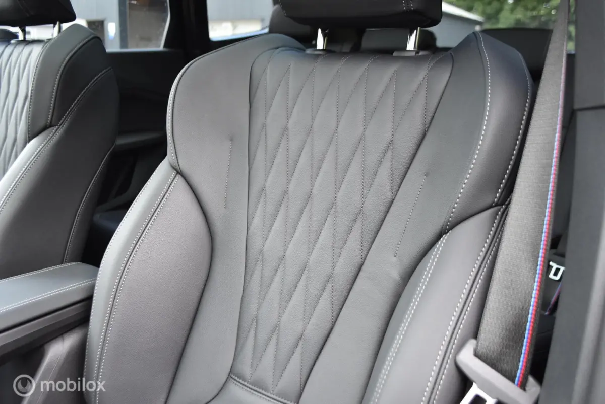 M Sport Pro 30e X Drive Aut Voll 20 Inch 3595km X1 M Sport Pro 30e X Drive Aut