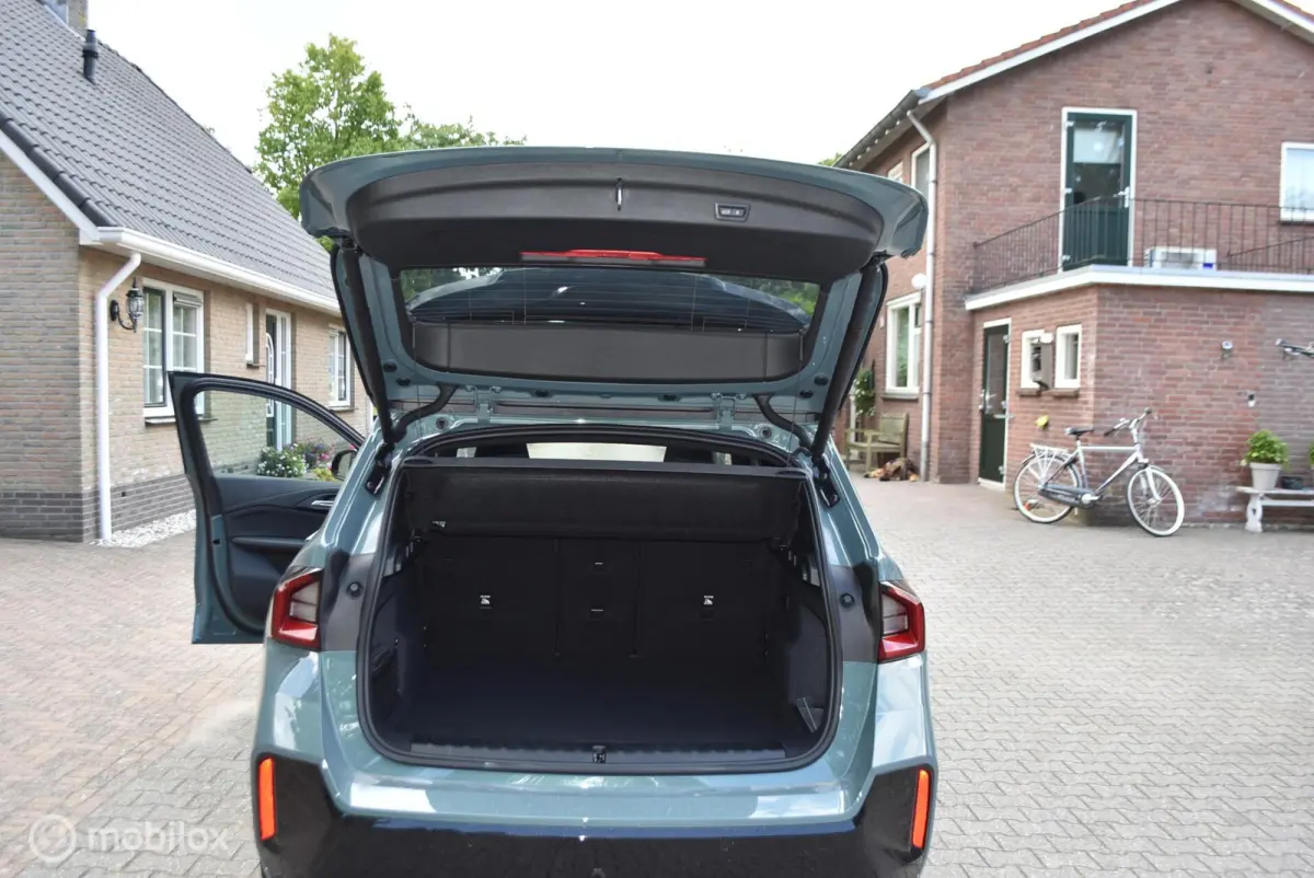 M Sport Pro 30e X Drive Aut Voll 20 Inch 3595km X1 M Sport Pro 30e X Drive Aut