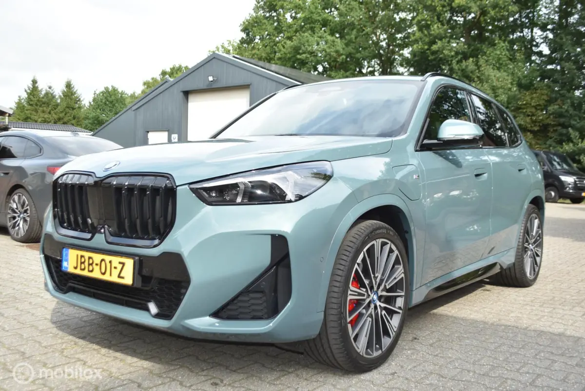M Sport Pro 30e X Drive Aut Voll 20 Inch 3595km X1 M Sport Pro 30e X Drive Aut