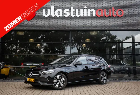 300 e Luxury Line , Adap. Cruise, Trekhaak, Night-pakket, Sfeerverlichting