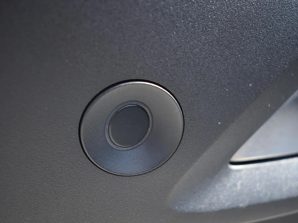 1.2 Hybrid 136 GT | Afn. Trekhaak l 360 CAMERA MET SENSOREN | NAVIGATIE & CARPLAY | E.C.C. |