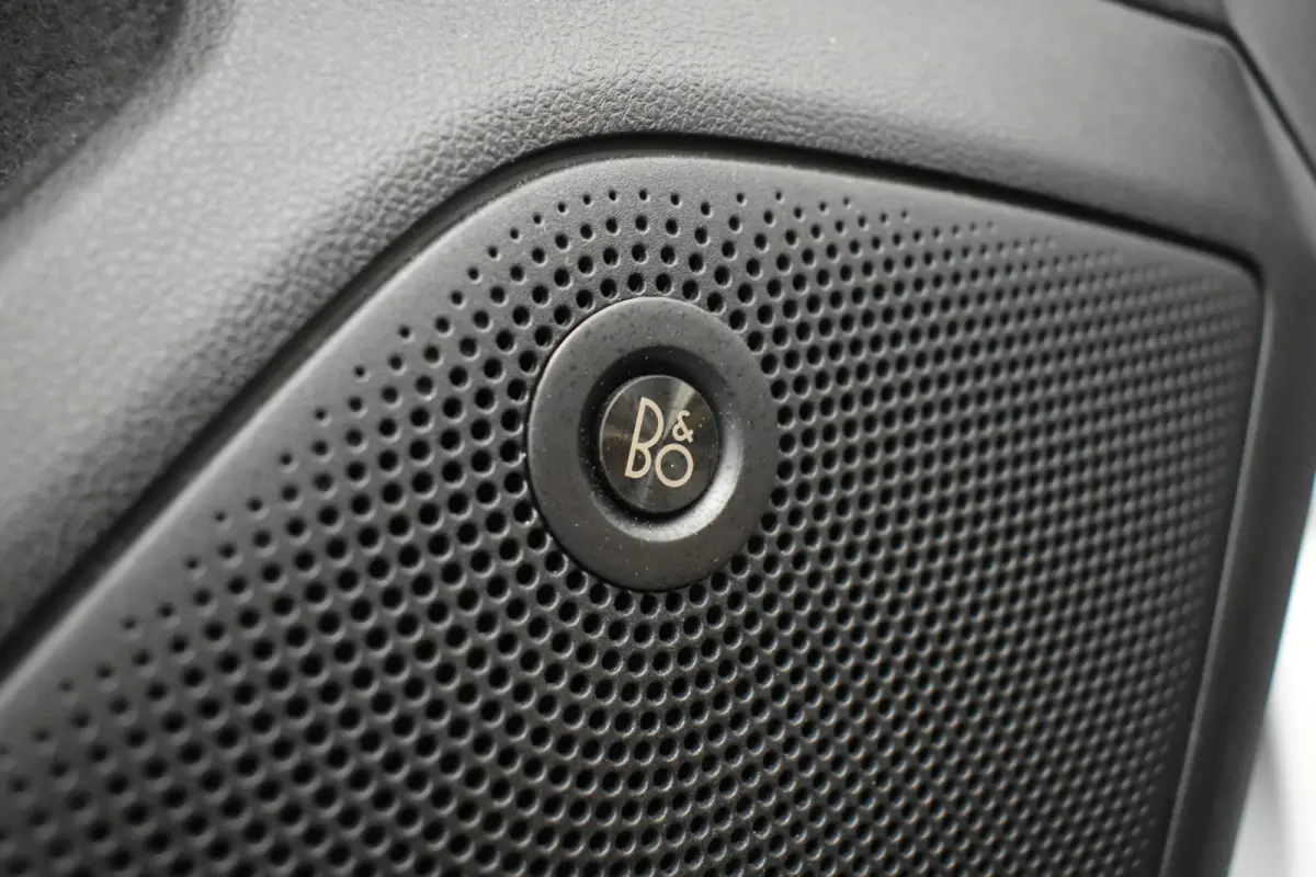 1.5 EcoB Active X 150pk B&O  Navi Carplay