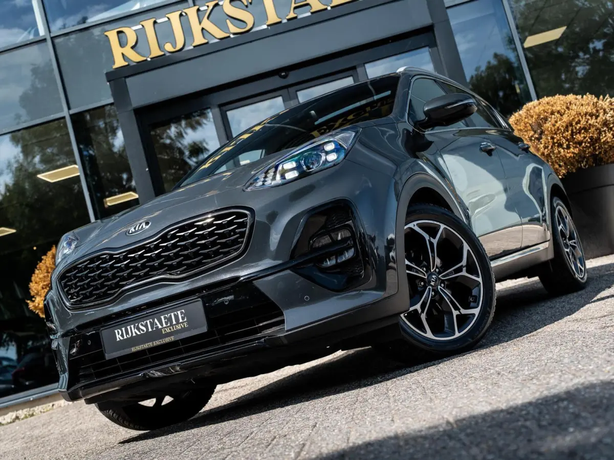 1.6 T-GDI GT-Line|PANO|JBL-AUDIO|TREKHAAK|19''