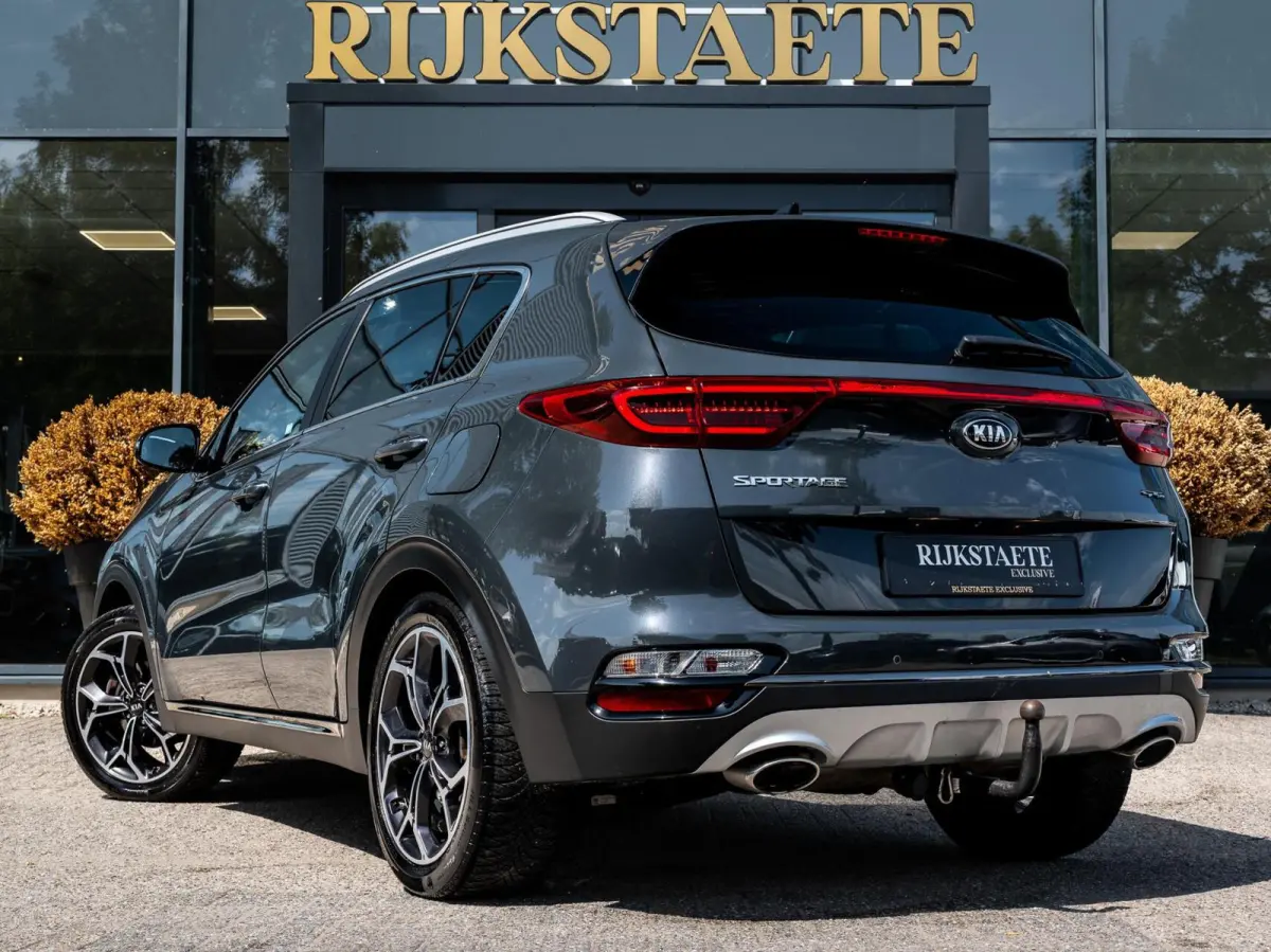 1.6 T-GDI GT-Line|PANO|JBL-AUDIO|TREKHAAK|19''
