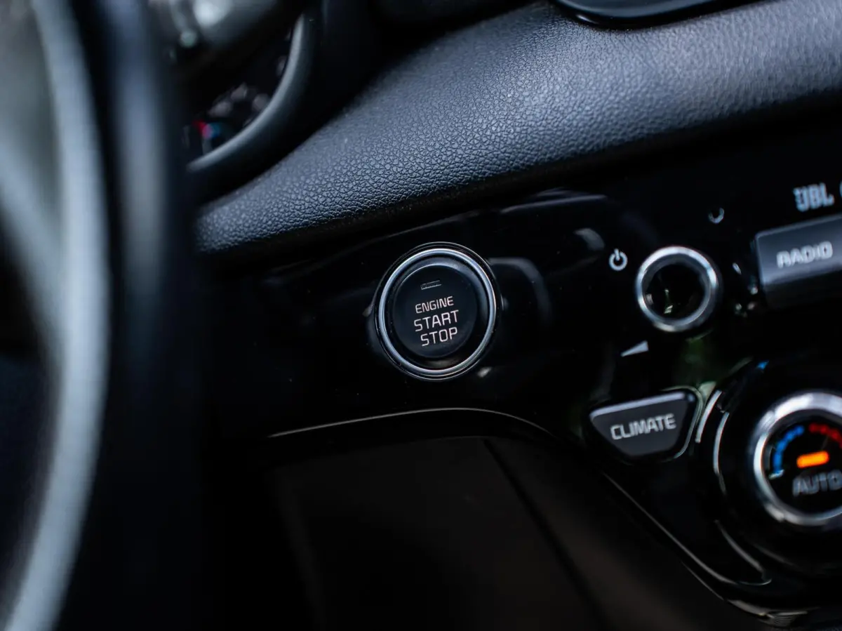 1.6 T-GDI GT-Line|PANO|JBL-AUDIO|TREKHAAK|19''