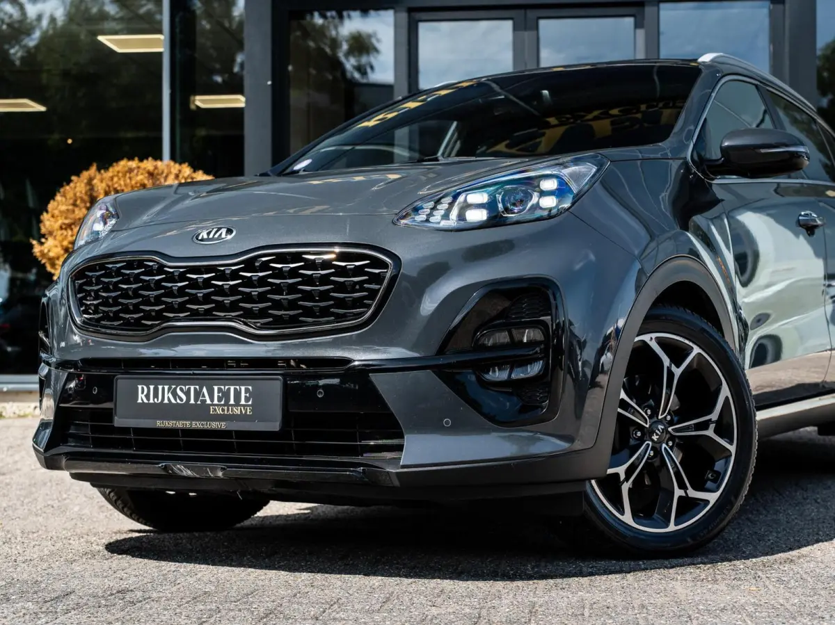 1.6 T-GDI GT-Line|PANO|JBL-AUDIO|TREKHAAK|19''
