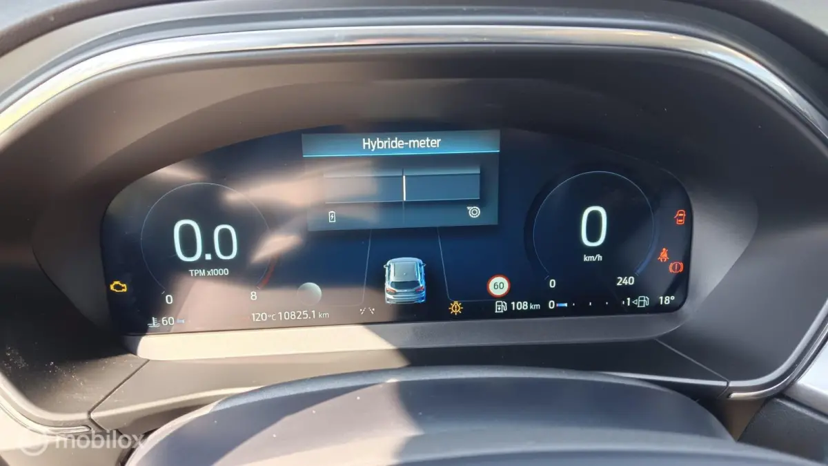 1.0 EcoBoost Hybrid Titanium X