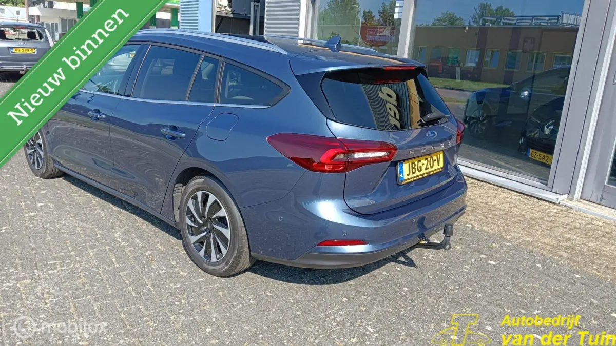 1.0 EcoBoost Hybrid Titanium X
