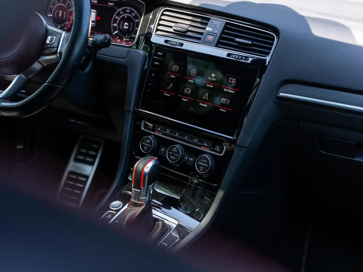2.0 TSI GTI TCR|PANO|ACC|19''|CAMERA|LEDER
