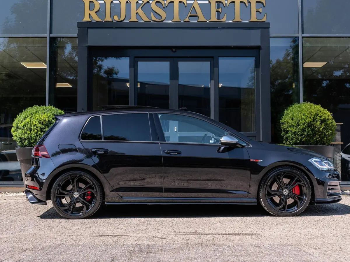 2.0 TSI GTI TCR|PANO|ACC|19''|CAMERA|LEDER