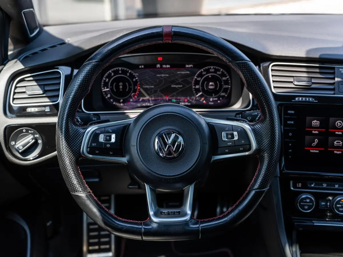 2.0 TSI GTI TCR|PANO|ACC|19''|CAMERA|LEDER