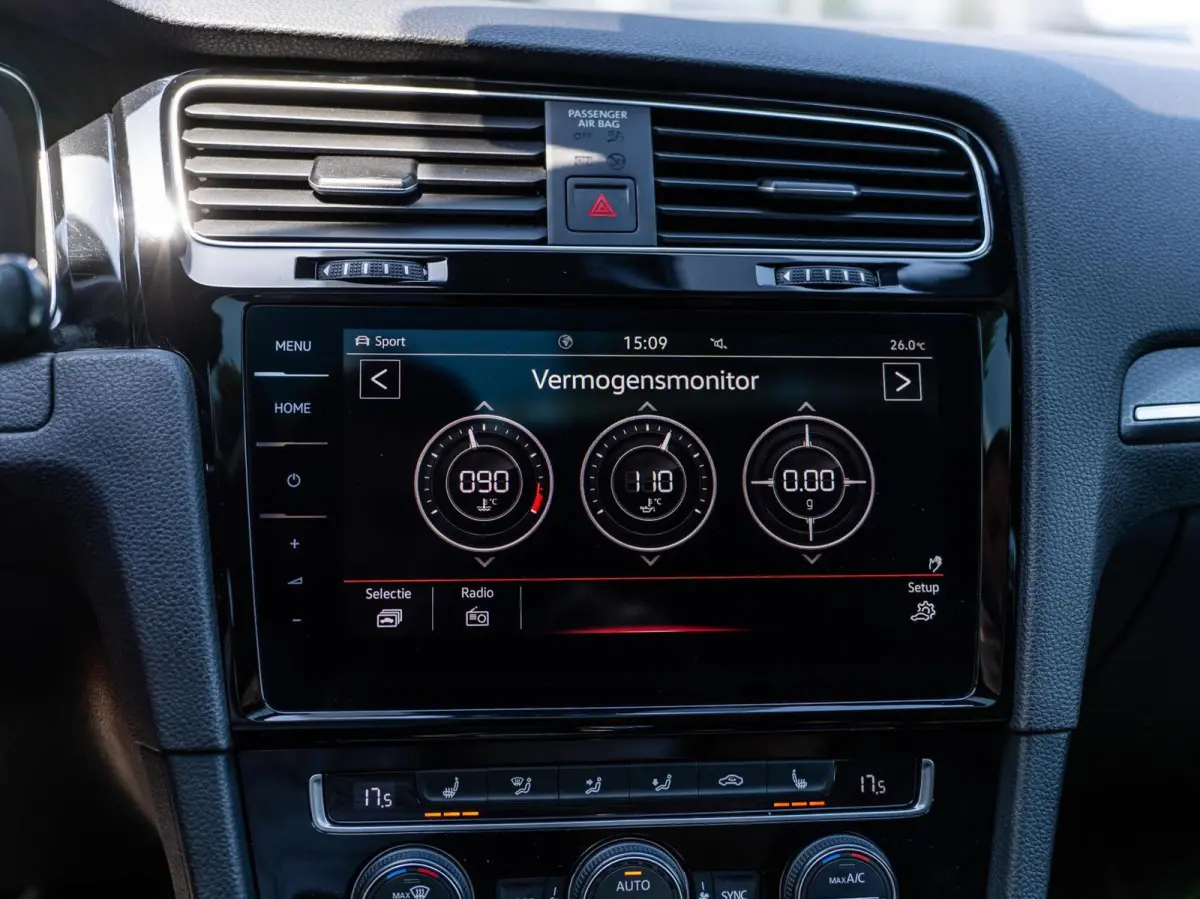 2.0 TSI GTI TCR|PANO|ACC|19''|CAMERA|LEDER