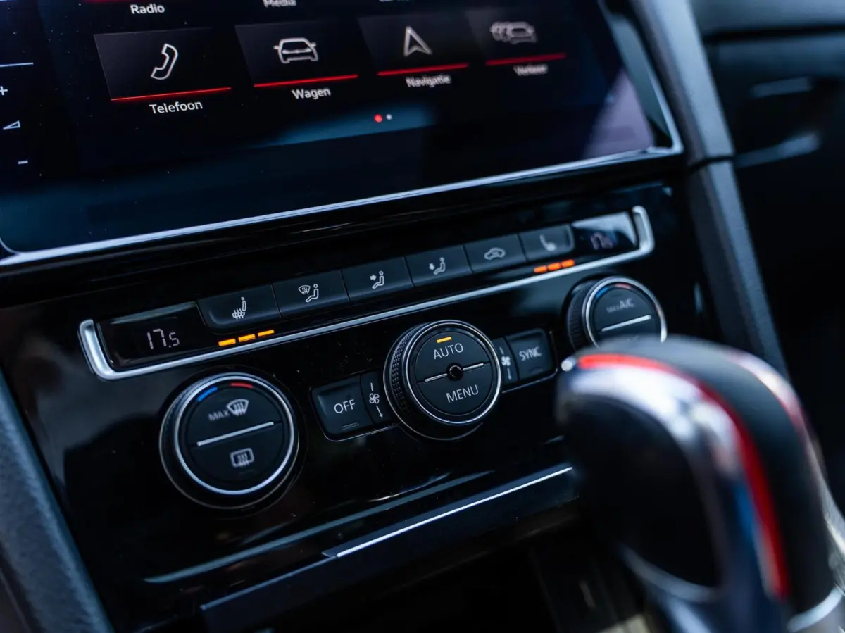 2.0 TSI GTI TCR|PANO|ACC|19''|CAMERA|LEDER