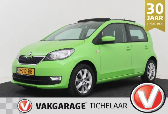 1.0 Gr tech Style | Panoramadak | Airco | Automaat | Parkeersensoren |