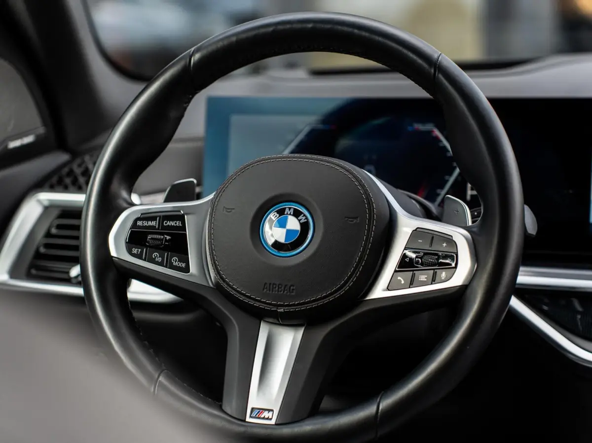 xDrive 50e M-Sport PRO|PANO|H&K|360|SOFTCLOSE|HEAD-UP