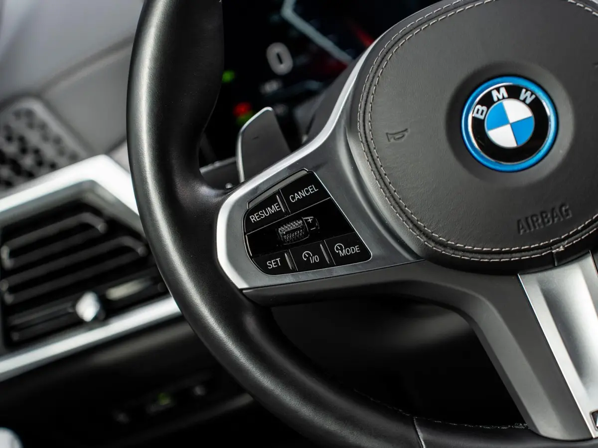 xDrive 50e M-Sport PRO|PANO|H&K|360|SOFTCLOSE|HEAD-UP