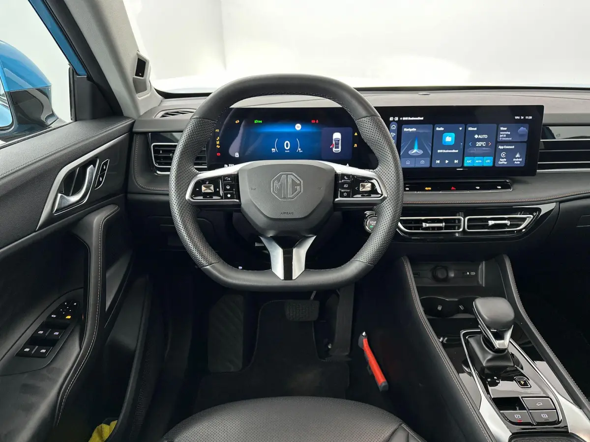 1.5 272pk Aut. Luxury | 100km Electrisch | Navi | CarPlay | 360 Camera | Stoelverwarming | Led Koplampen |
