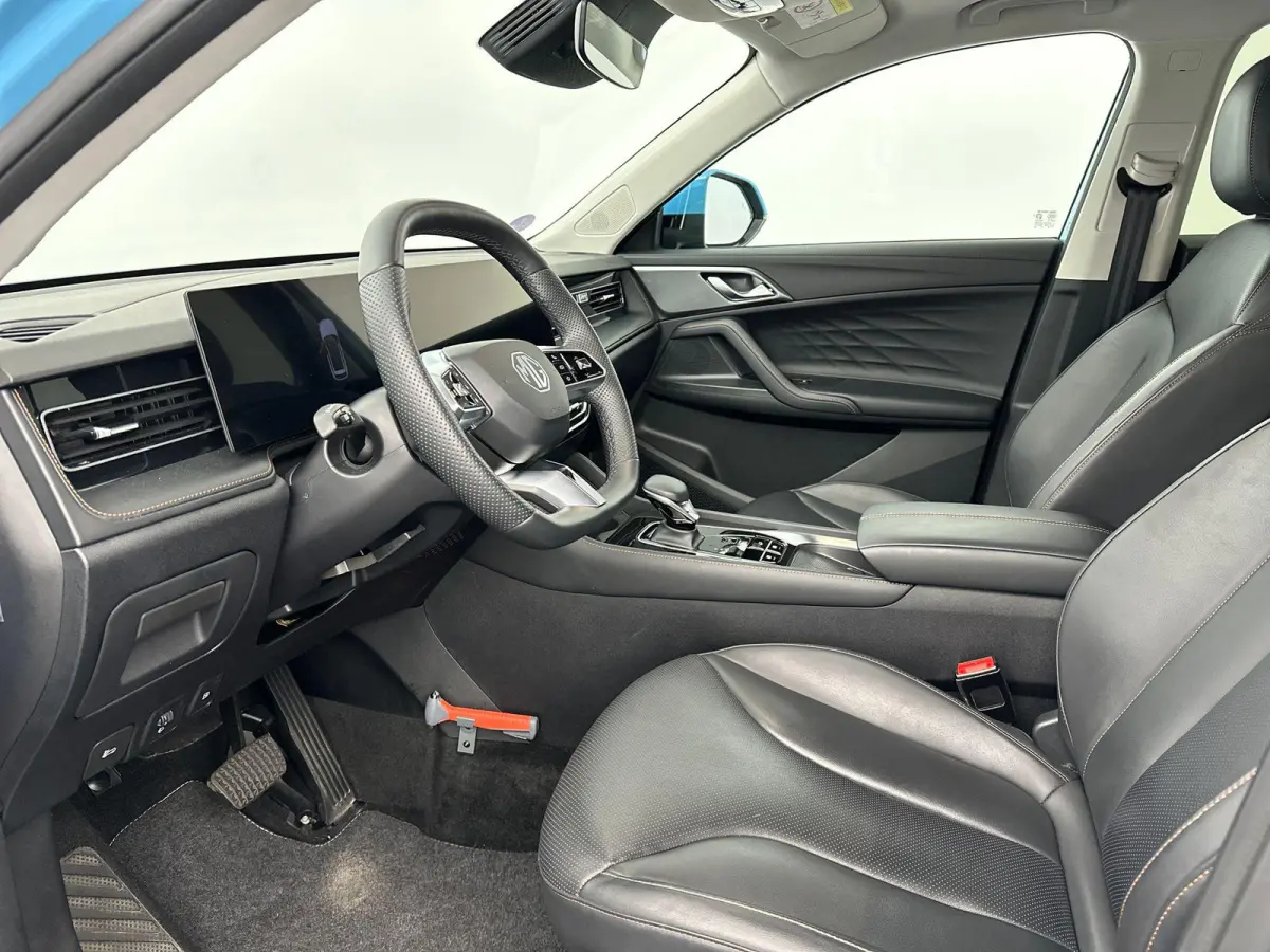 1.5 272pk Aut. Luxury | 100km Electrisch | Navi | CarPlay | 360 Camera | Stoelverwarming | Led Koplampen |