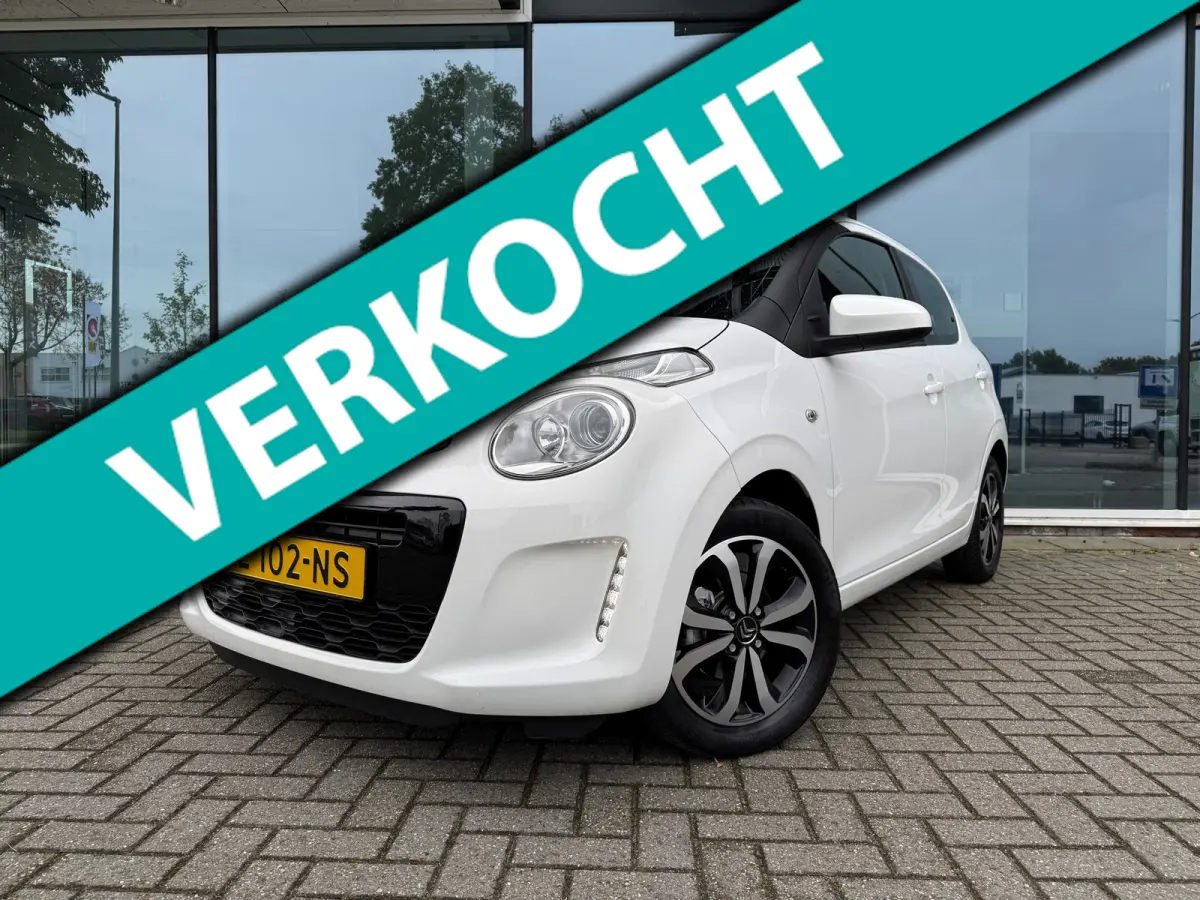 1.0 VTi Shine - Airco - Media Android/Apple - 15"LMV - Org.NL