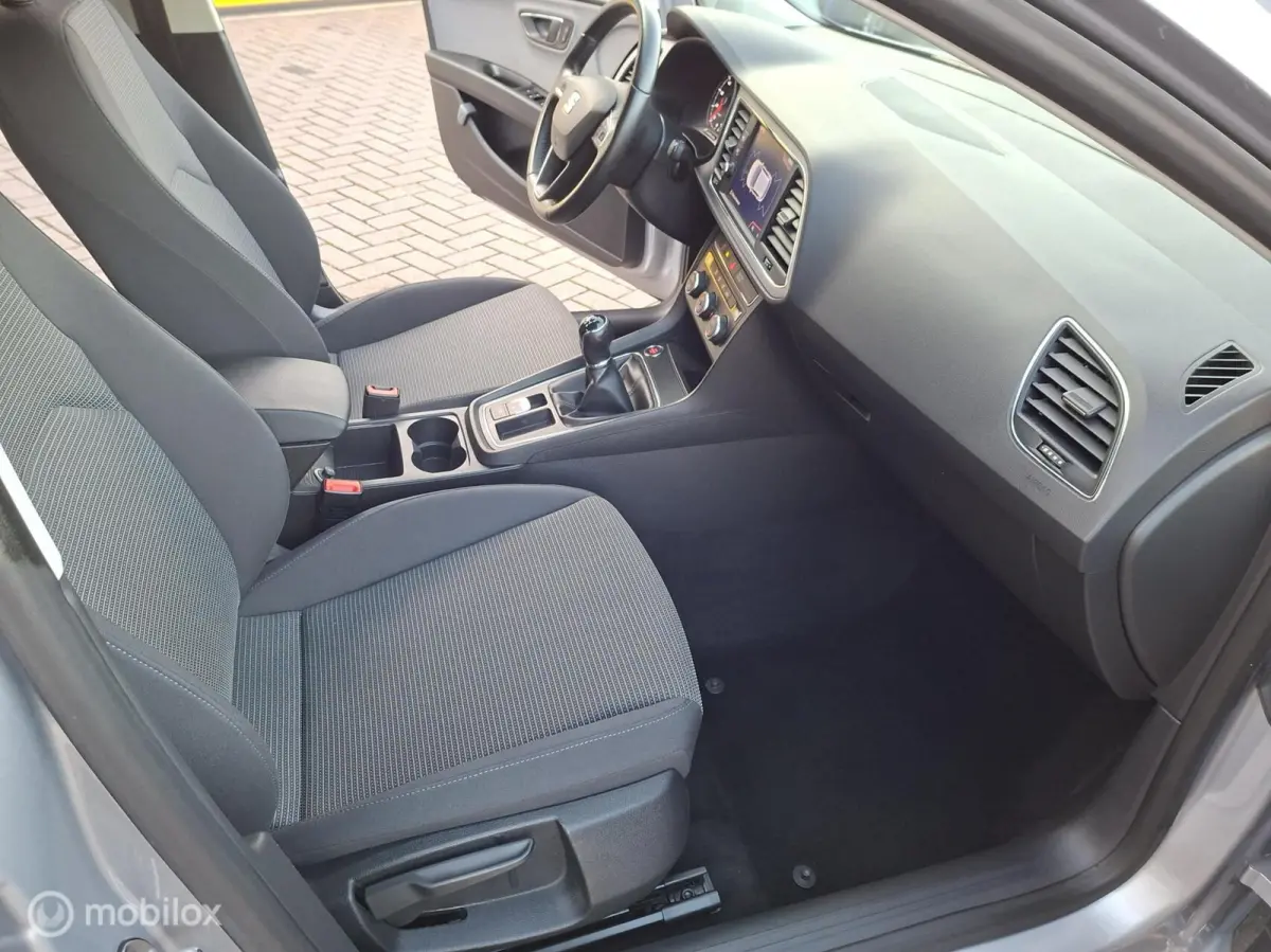 1.0 EcoTSI Style Business Intense