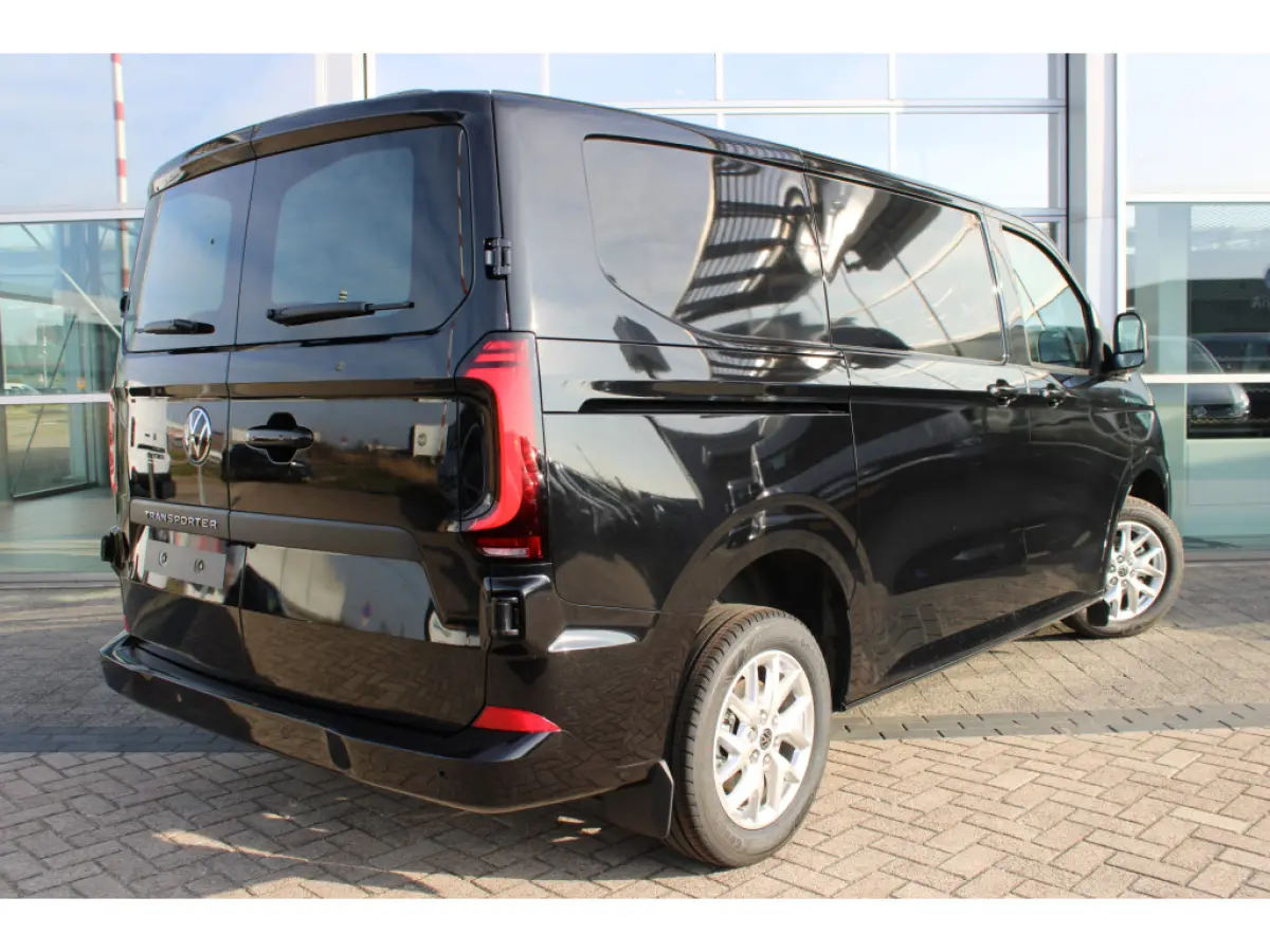 2.0 TDI 170 pk Automaat Bulli L1 CAMERA | NAVI | MATRIX LED | APP.CONNECT | STOEL.VERW | DAB | KEYLESS |