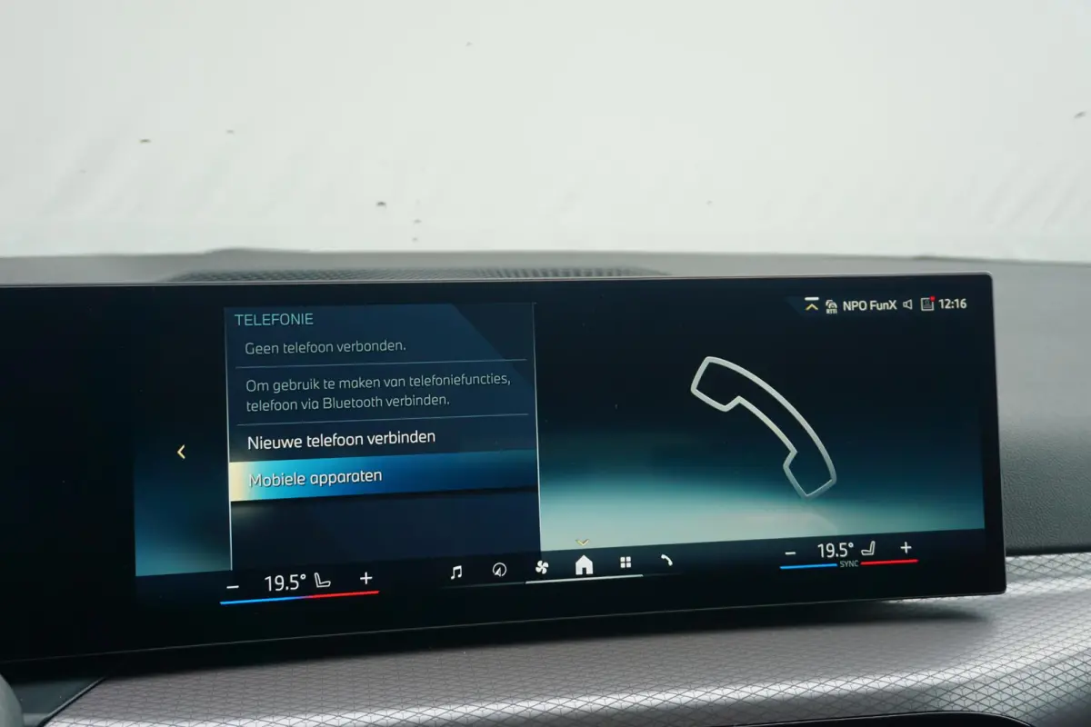 330e | SoH 100% | M Sportpakket | Comfort Access | Trekhaak | HiFi System
