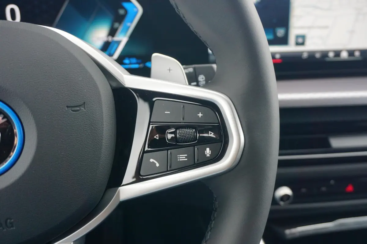 330e | SoH 100% | M Sportpakket | Comfort Access | Trekhaak | HiFi System